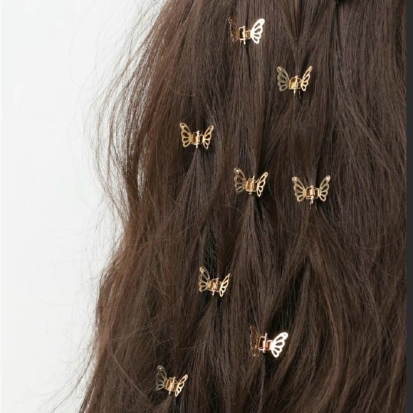 NWT Set of 10 Gold Mini Butterfly Hair Claw Clips - Picture 1 of 2